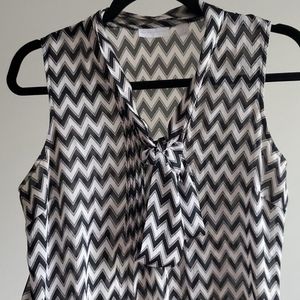 New York & Company Printed Top Sz S